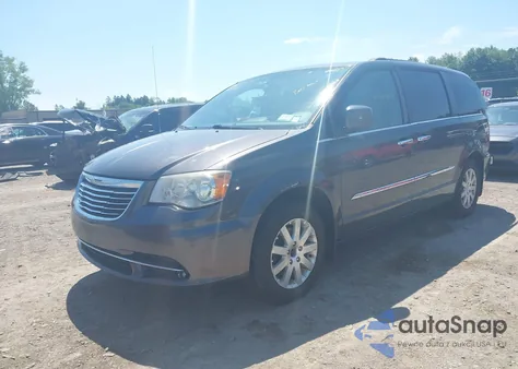2015 Chrysler Town & Country Touring from USA, damaged, VIN 2C4RC1BG0FR521782